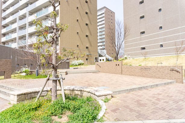 OPH千里佐竹台Ⅱ内芝生広場